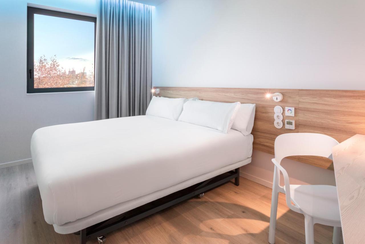 B&B Hotel Lisboa Оейраш Екстериор снимка